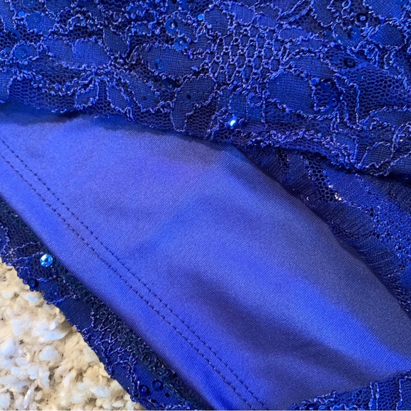 Le Chateau Cobalt Blue Sequin Lace Long Sleeve Cocktail Dress Size XS NWT - Picture 4 of 10